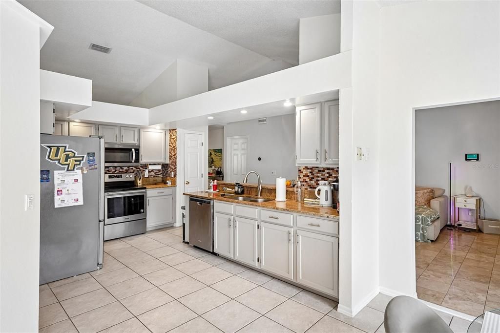 For Sale: $469,000 (4 beds, 3 baths, 2238 Square Feet)
