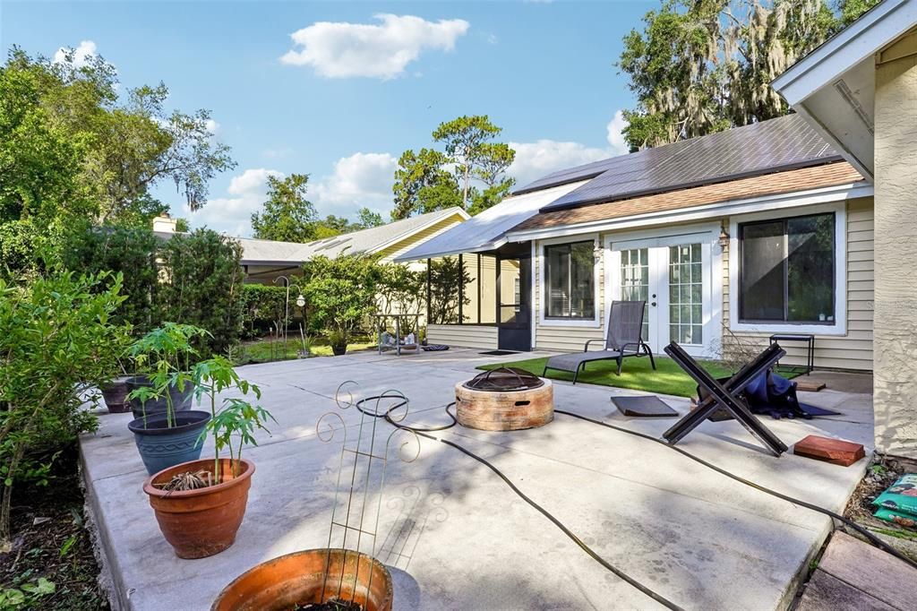 For Sale: $469,000 (4 beds, 3 baths, 2238 Square Feet)