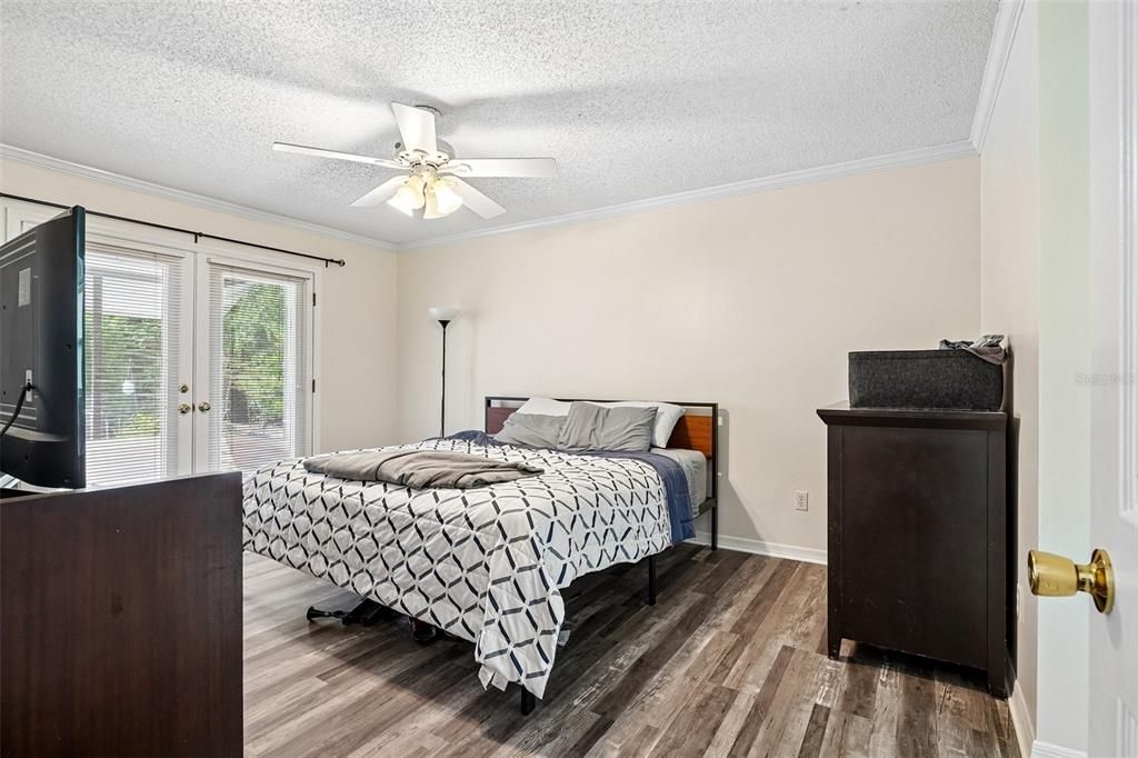 For Sale: $469,000 (4 beds, 3 baths, 2238 Square Feet)
