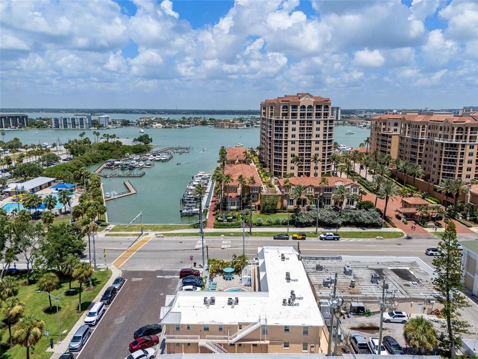 For Sale: $499,900 (2 beds, 1 baths, 500 Square Feet)