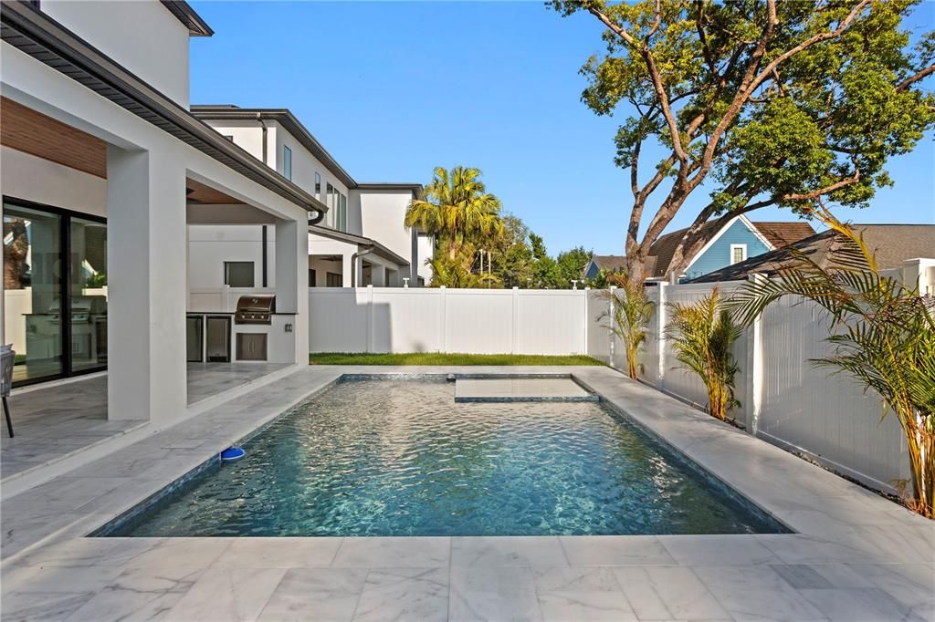 For Rent: $8,500 (5 beds, 4 baths, 3781 Square Feet)