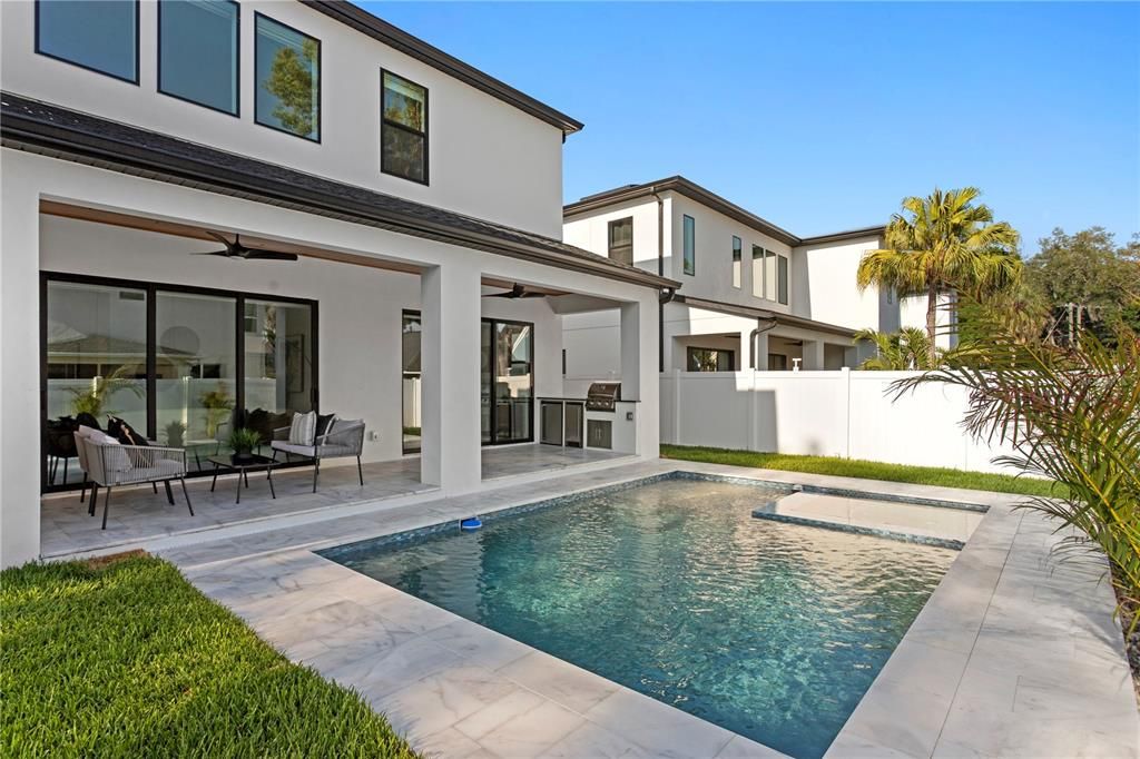 For Rent: $8,500 (5 beds, 4 baths, 3781 Square Feet)