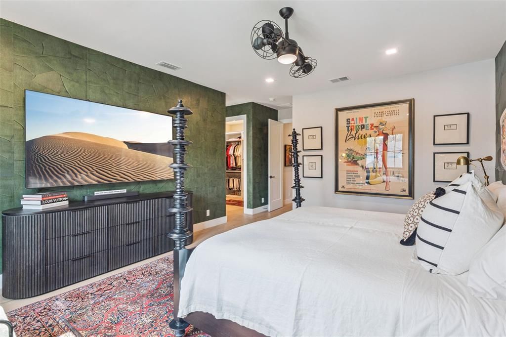 For Sale: $1,800,000 (5 beds, 4 baths, 3402 Square Feet)