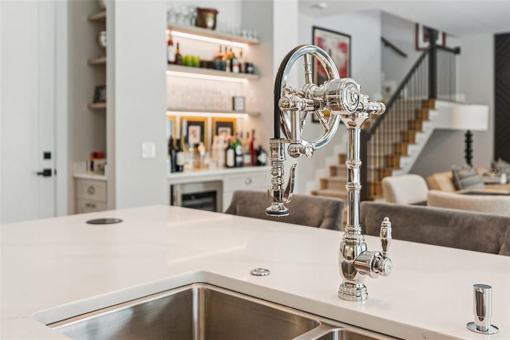 For Sale: $1,800,000 (5 beds, 4 baths, 3402 Square Feet)