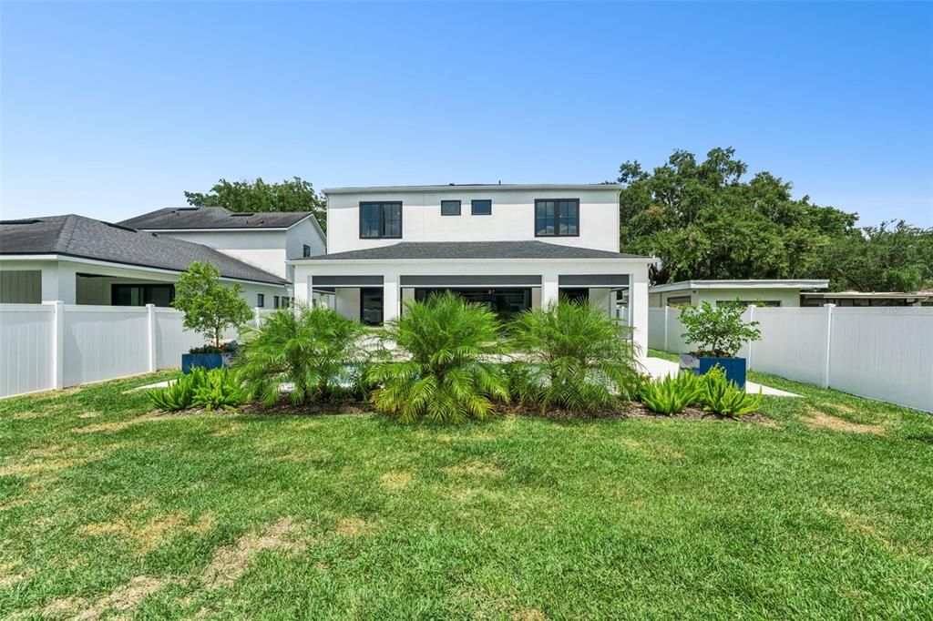 For Sale: $1,800,000 (5 beds, 4 baths, 3402 Square Feet)