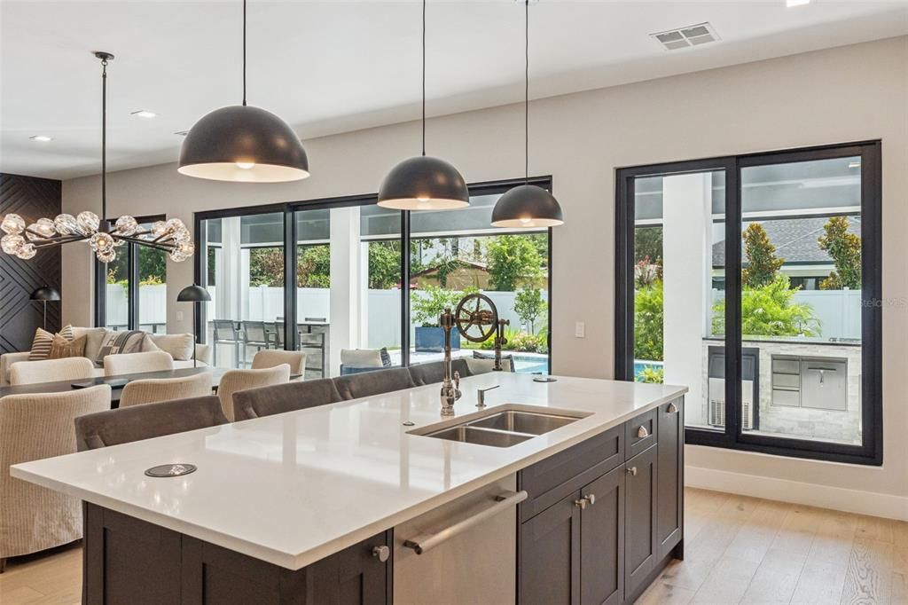 For Sale: $1,800,000 (5 beds, 4 baths, 3402 Square Feet)