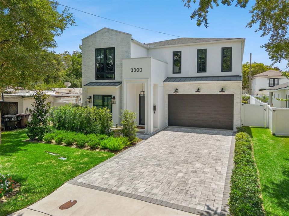 For Sale: $1,800,000 (5 beds, 4 baths, 3402 Square Feet)