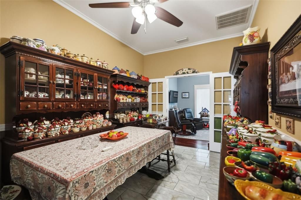 На продажу: $619,000 (3 спален, 3 ванн, 1961 Квадратных фут)