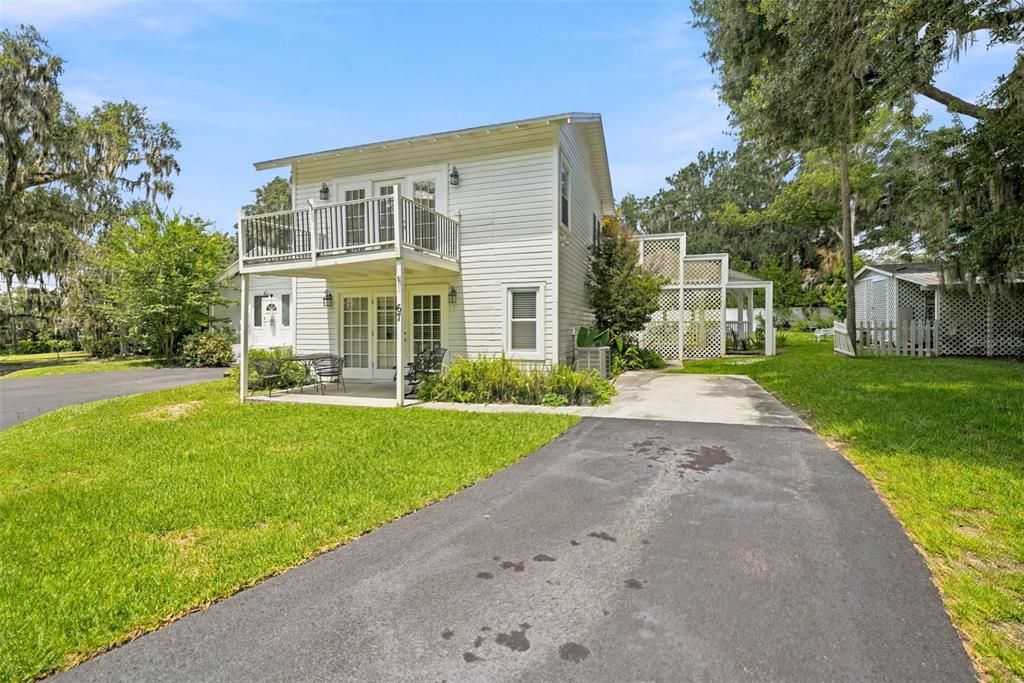 На продажу: $619,000 (3 спален, 3 ванн, 1961 Квадратных фут)