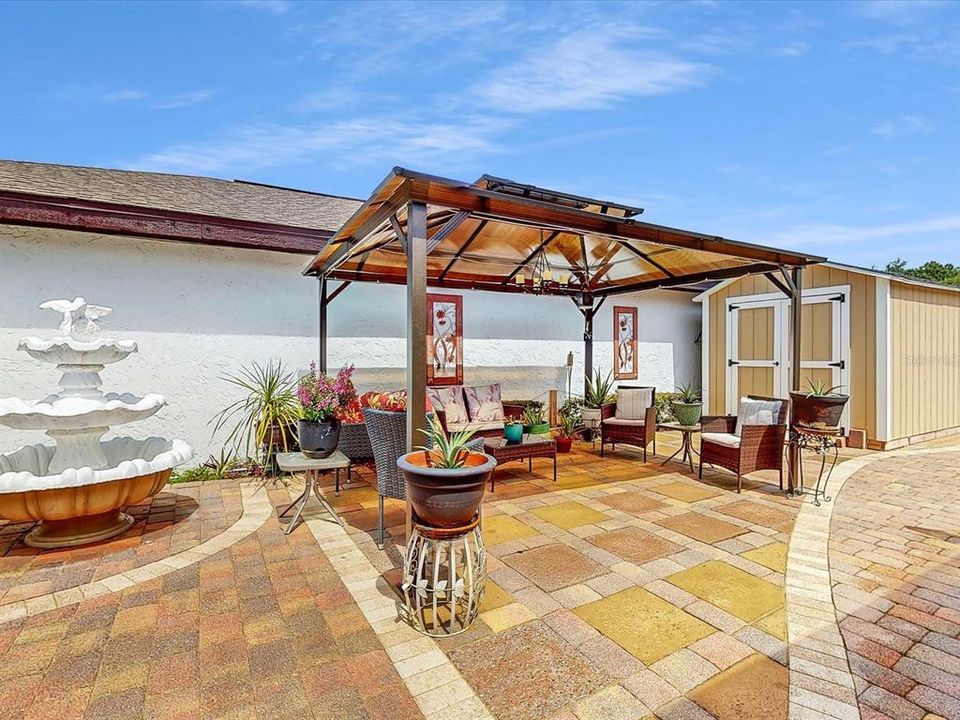 En Venta: $274,111 (2 camas, 2 baños, 1809 Pies cuadrados)
