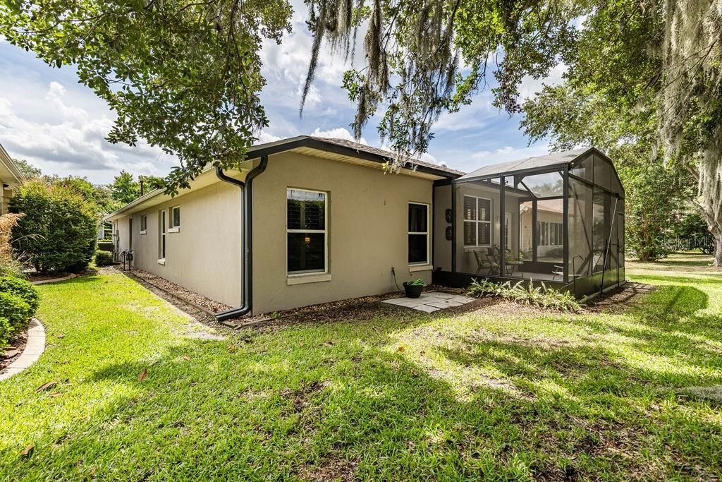 : $330,000 (3 camas, 2 baños, 1800 Pies cuadrados)