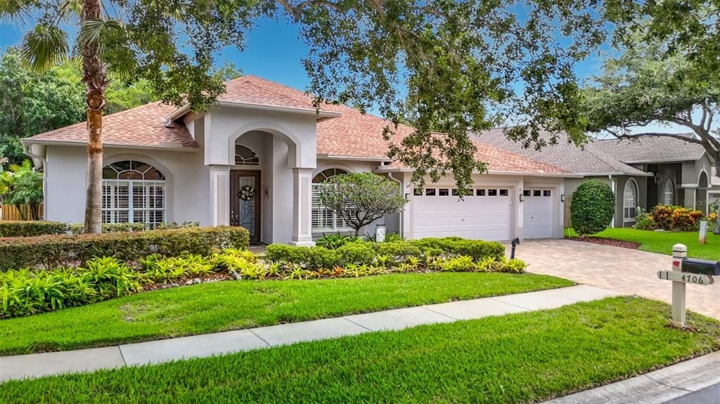 For Sale: $837,500 (4 beds, 3 baths, 2927 Square Feet)
