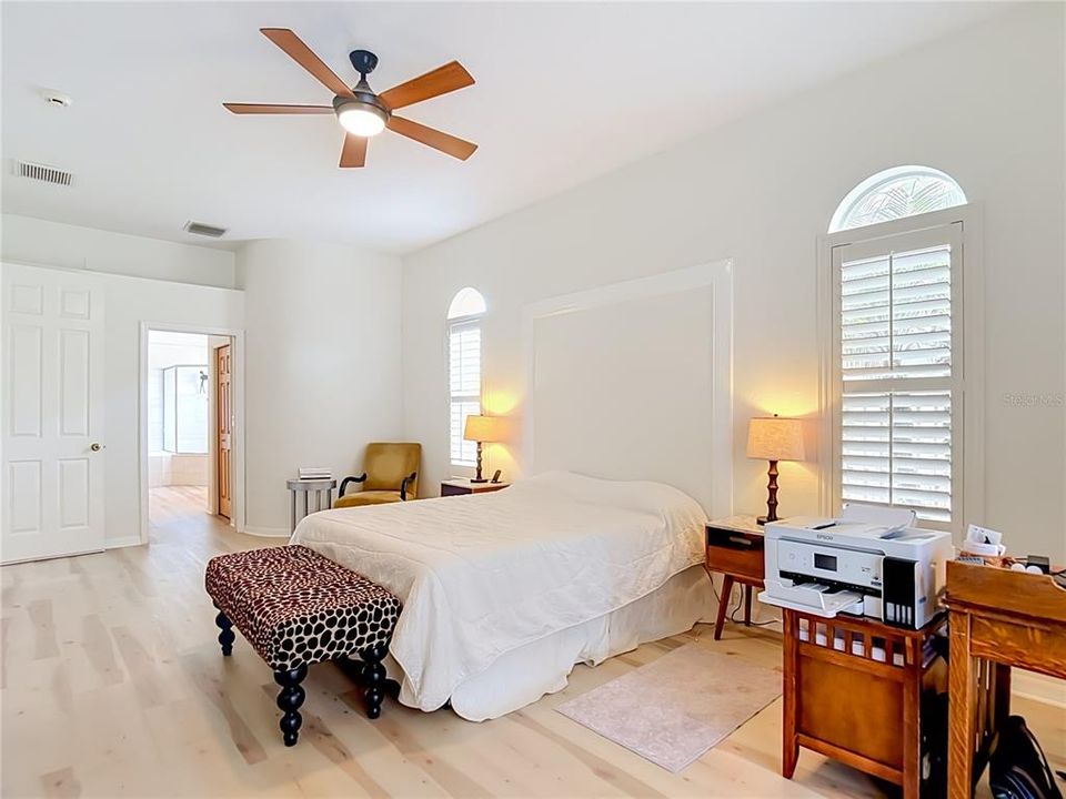 For Sale: $837,500 (4 beds, 3 baths, 2927 Square Feet)