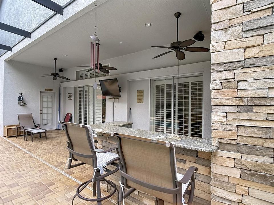 For Sale: $837,500 (4 beds, 3 baths, 2927 Square Feet)