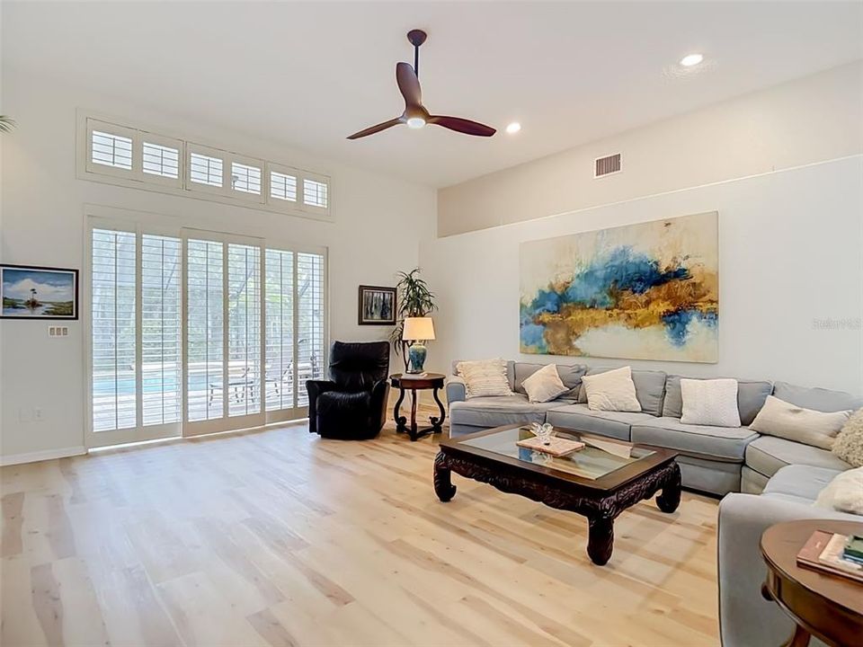 For Sale: $837,500 (4 beds, 3 baths, 2927 Square Feet)