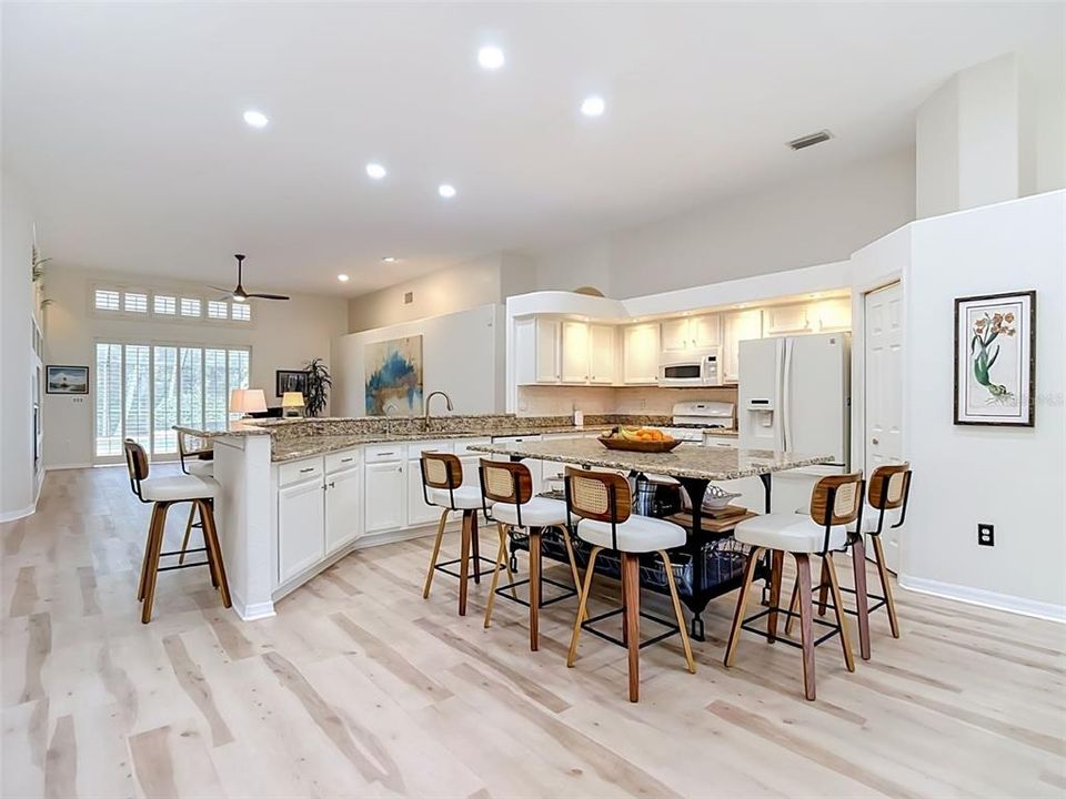 For Sale: $837,500 (4 beds, 3 baths, 2927 Square Feet)