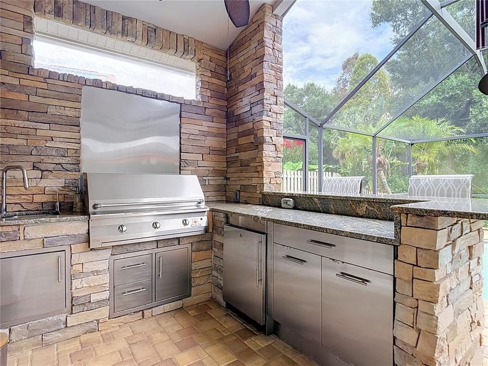 For Sale: $837,500 (4 beds, 3 baths, 2927 Square Feet)