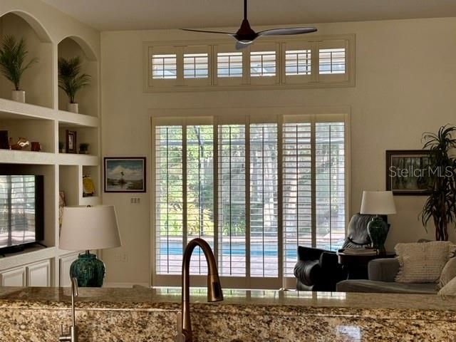 For Sale: $837,500 (4 beds, 3 baths, 2927 Square Feet)