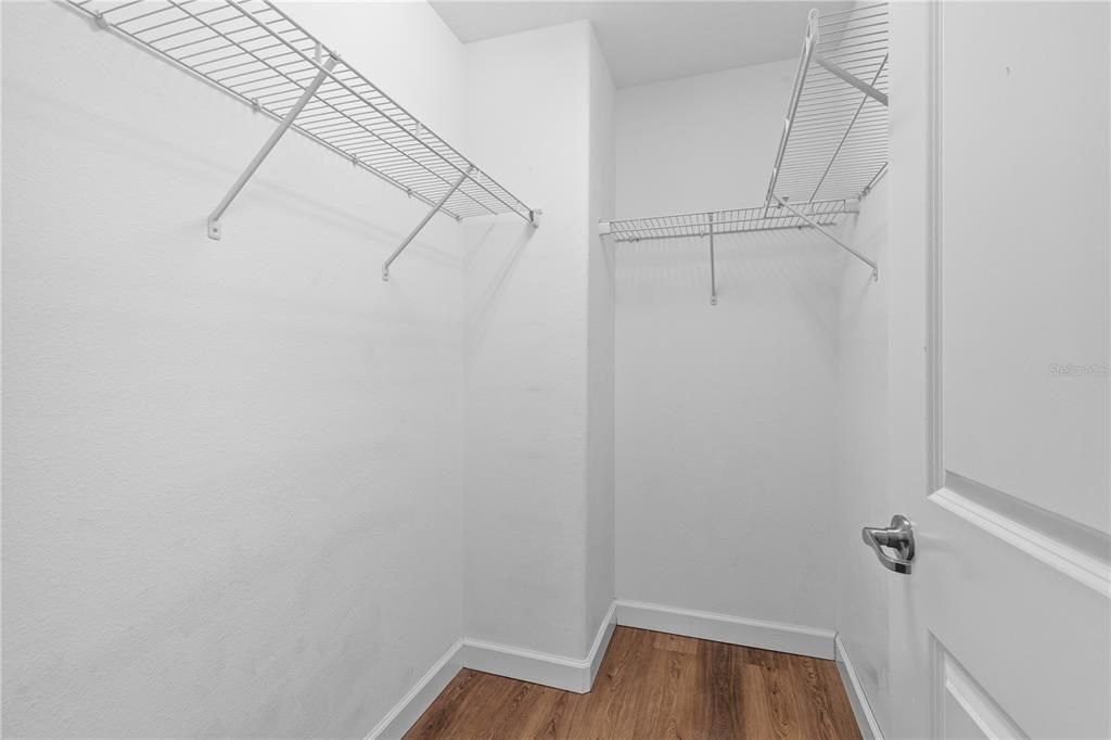 For Sale: $530,000 (5 beds, 3 baths, 3773 Square Feet)