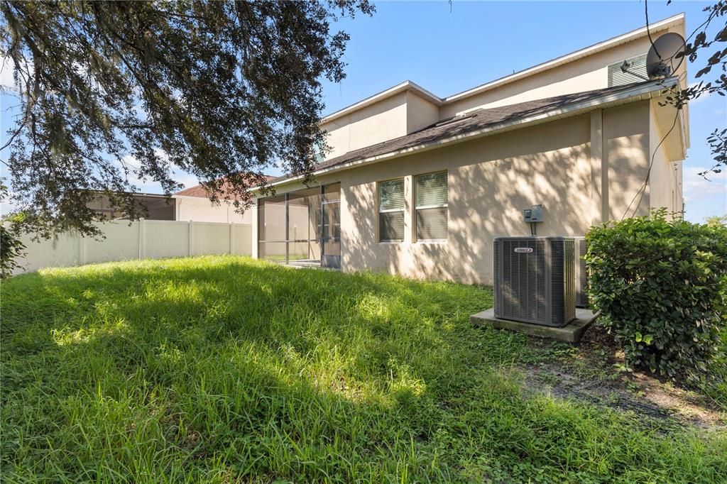 For Sale: $530,000 (5 beds, 3 baths, 3773 Square Feet)
