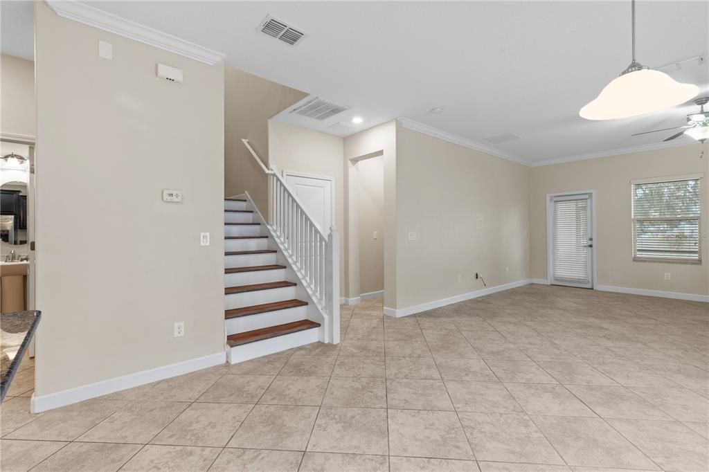 For Sale: $530,000 (5 beds, 3 baths, 3773 Square Feet)