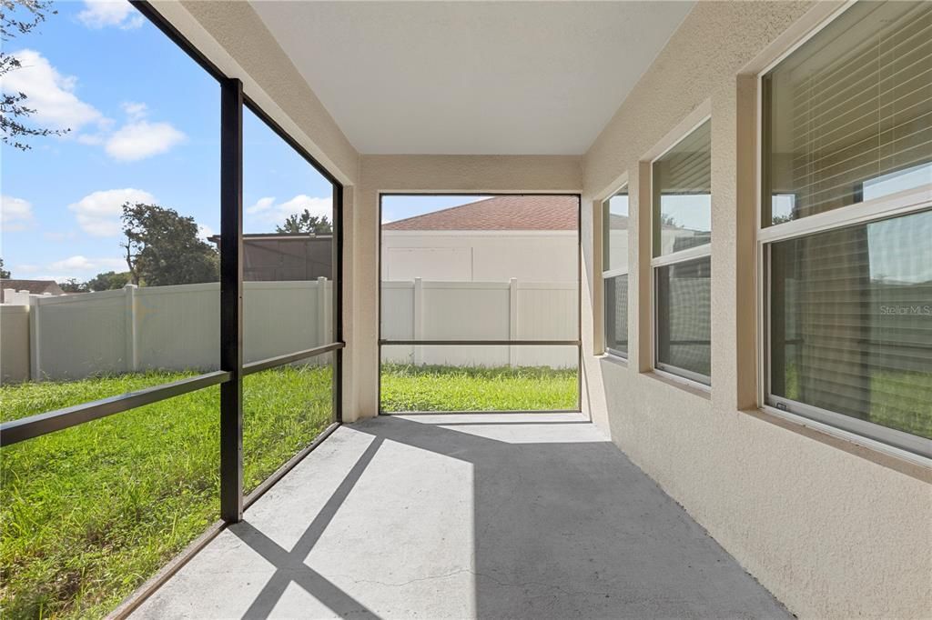 For Sale: $530,000 (5 beds, 3 baths, 3773 Square Feet)
