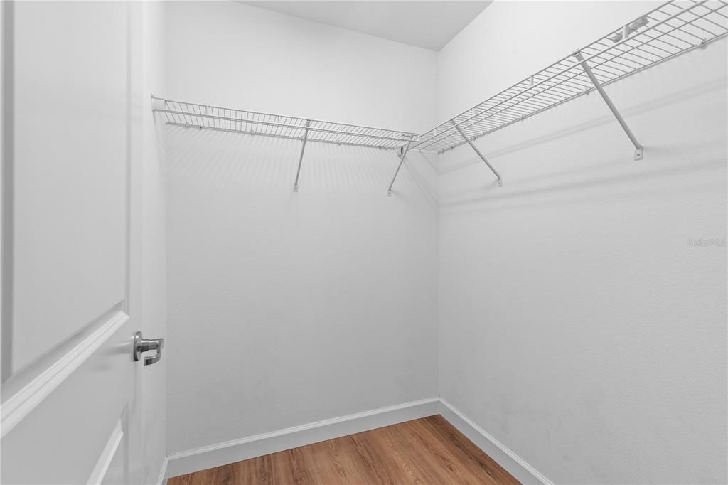 For Sale: $530,000 (5 beds, 3 baths, 3773 Square Feet)