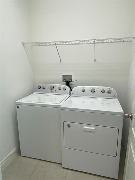 For Rent: $2,600 (3 beds, 2 baths, 1584 Square Feet)