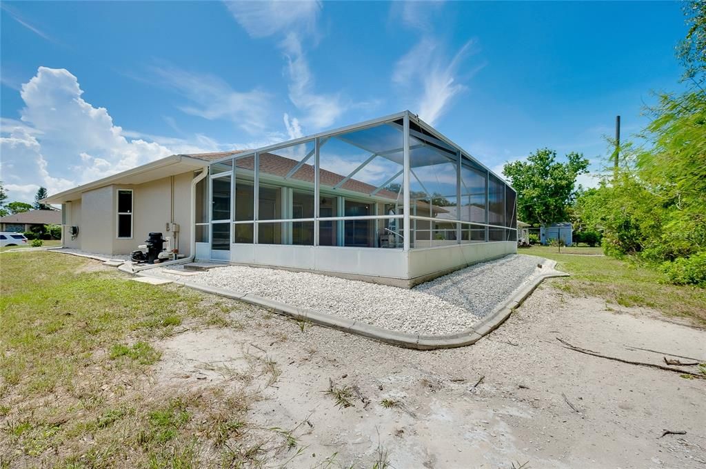 На продажу: $375,000 (3 спален, 2 ванн, 1879 Квадратных фут)