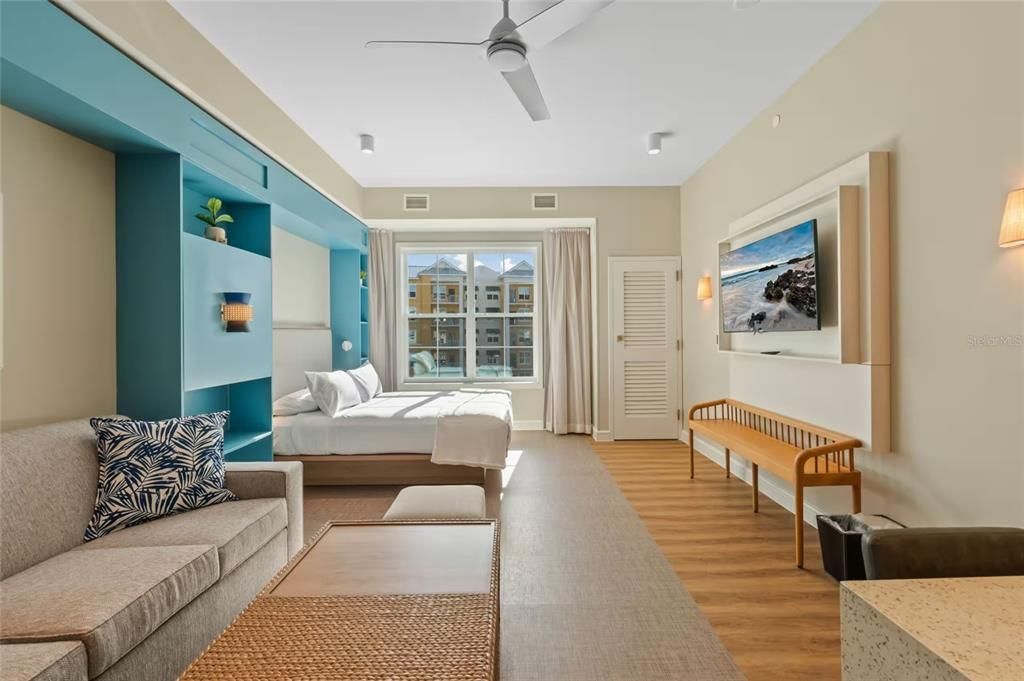 For Sale: $669,999 (2 beds, 2 baths, 1500 Square Feet)