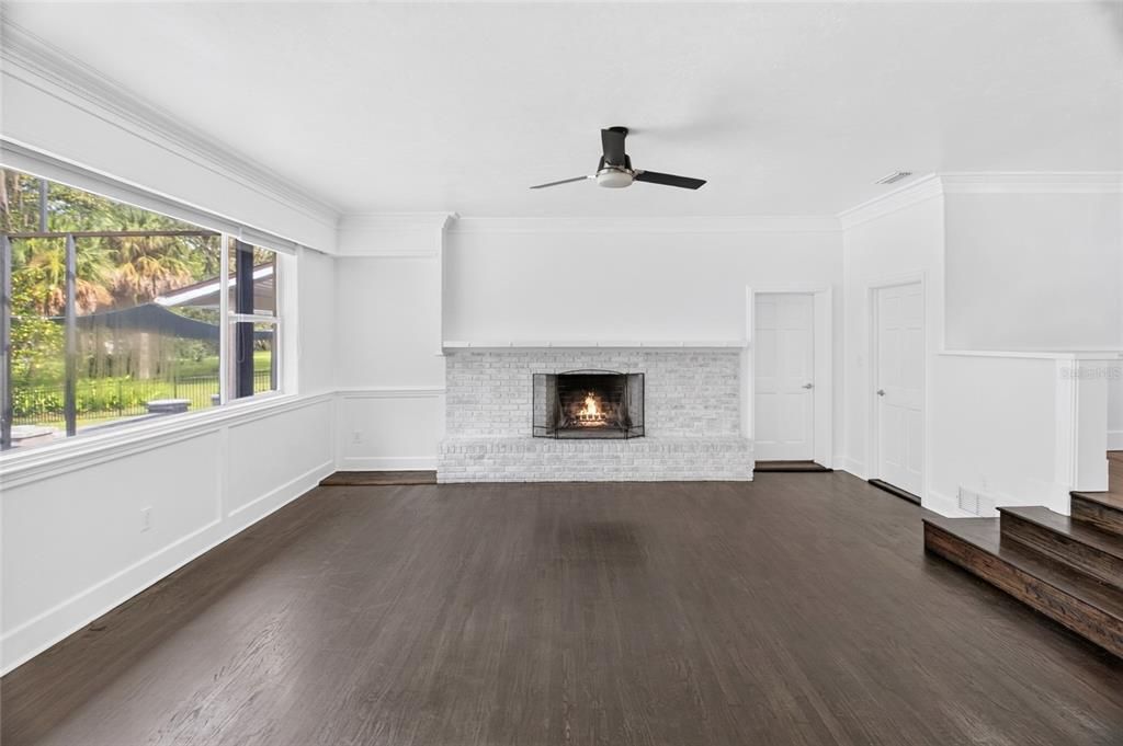 For Sale: $672,500 (5 beds, 3 baths, 3787 Square Feet)