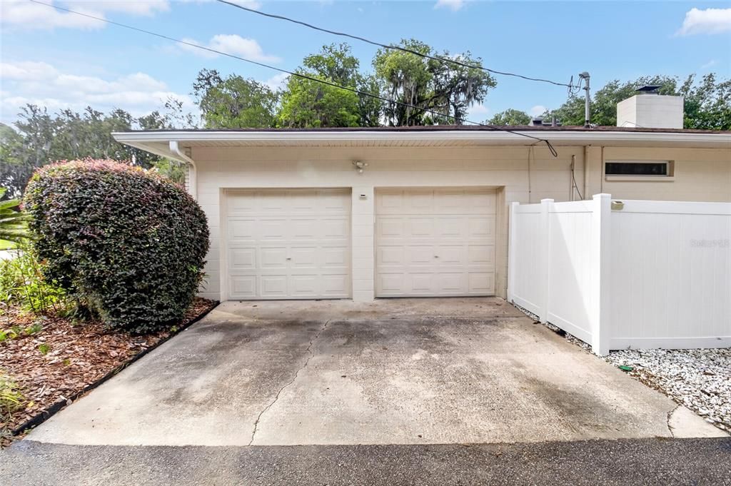 For Sale: $672,500 (5 beds, 3 baths, 3787 Square Feet)