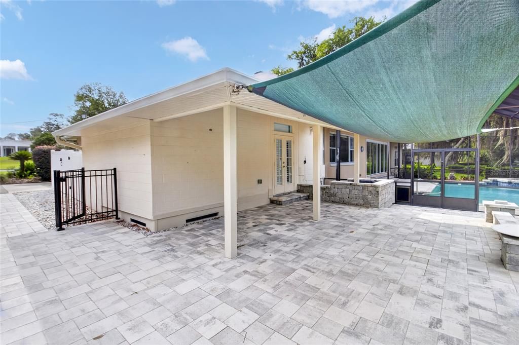 For Sale: $672,500 (5 beds, 3 baths, 3787 Square Feet)