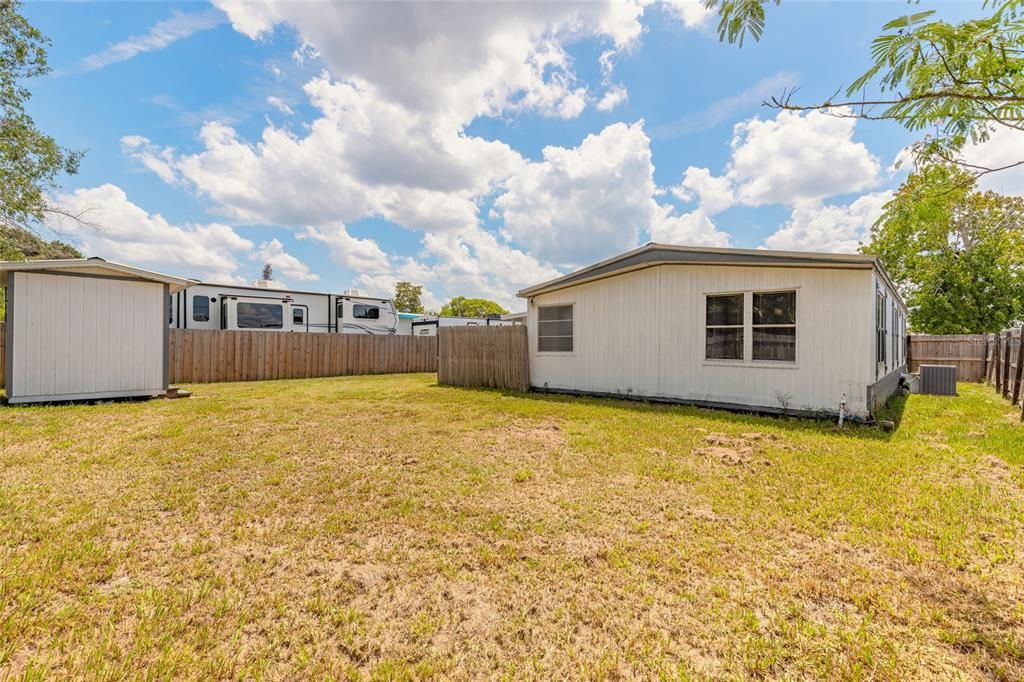 For Sale: $195,000 (2 beds, 2 baths, 1152 Square Feet)