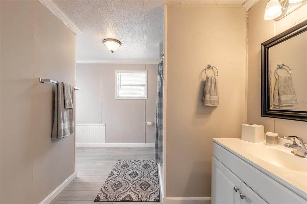 For Sale: $195,000 (2 beds, 2 baths, 1152 Square Feet)