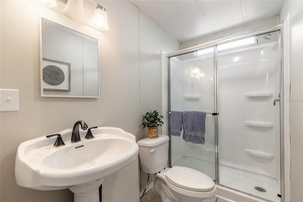 For Sale: $195,000 (2 beds, 2 baths, 1152 Square Feet)