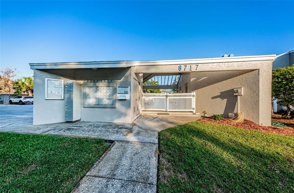 For Rent: $2,250 (2 beds, 2 baths, 1040 Square Feet)