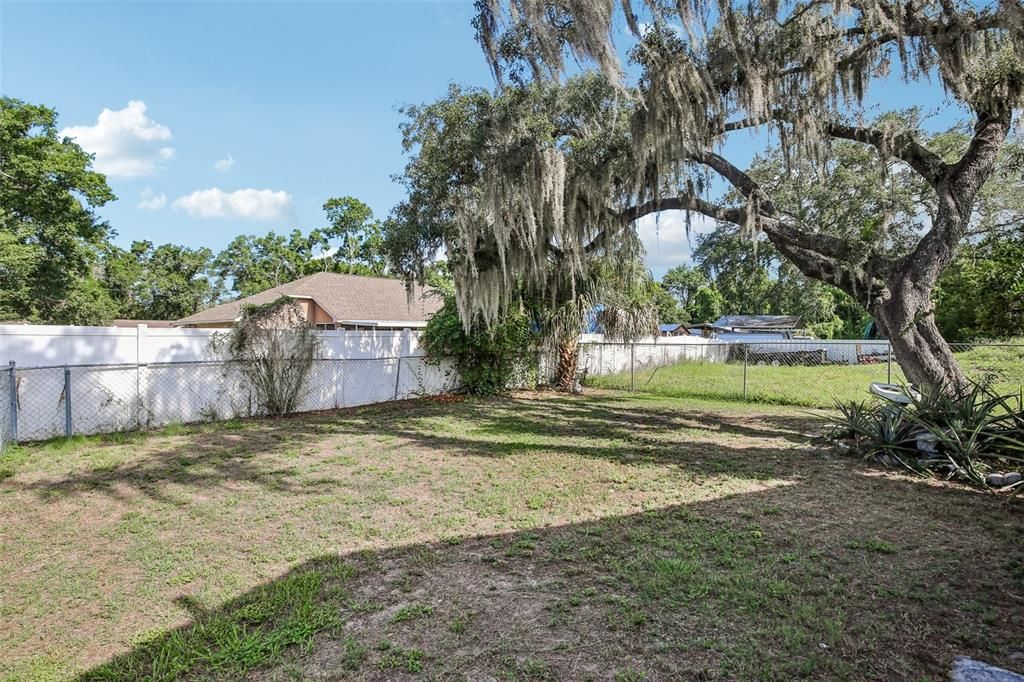 En Venta: $300,000 (3 camas, 1 baños, 1096 Pies cuadrados)