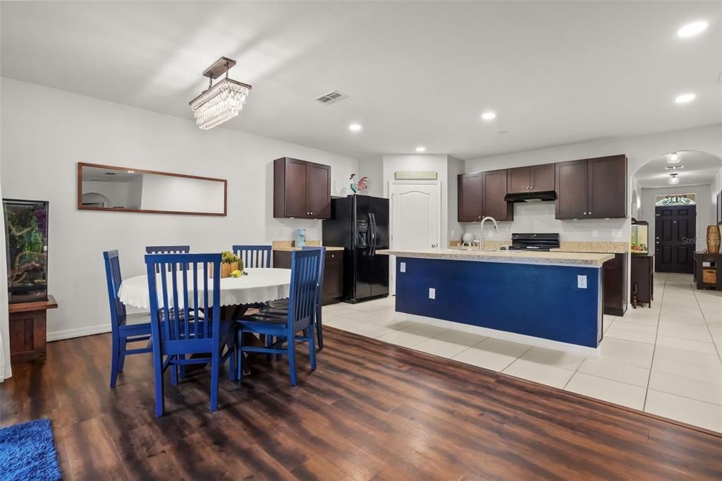 For Sale: $345,000 (4 beds, 2 baths, 1830 Square Feet)