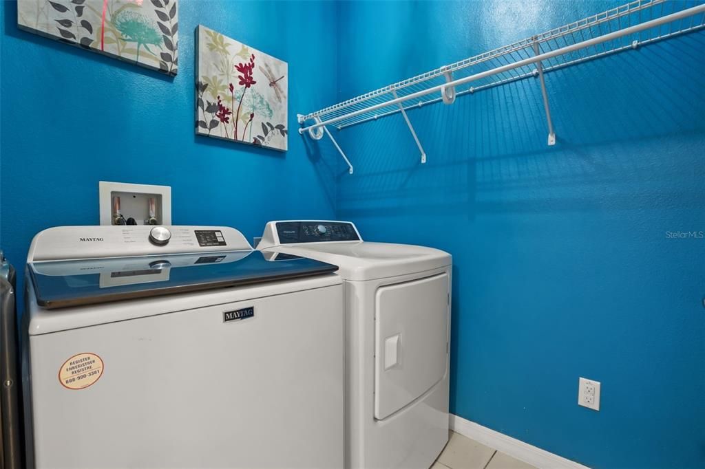 For Sale: $345,000 (4 beds, 2 baths, 1830 Square Feet)