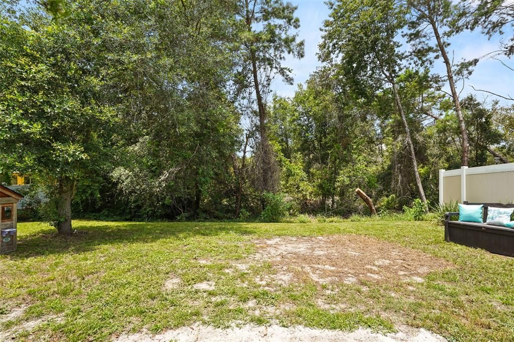 For Sale: $345,000 (4 beds, 2 baths, 1830 Square Feet)