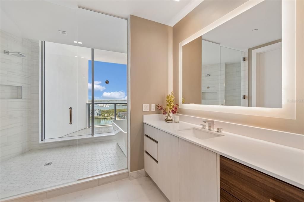 For Sale: $2,200,000 (4 beds, 3 baths, 3036 Square Feet)
