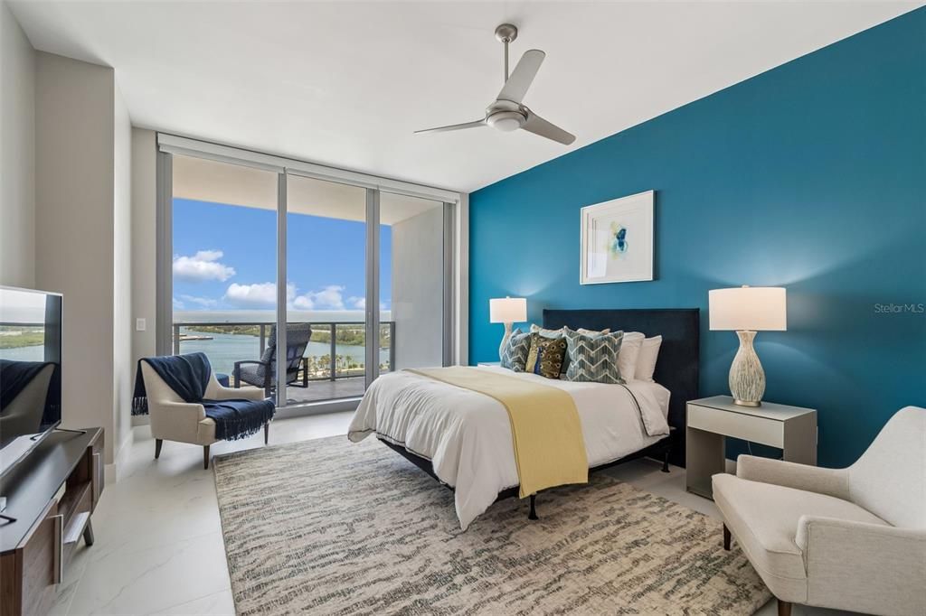 For Sale: $2,200,000 (4 beds, 3 baths, 3036 Square Feet)