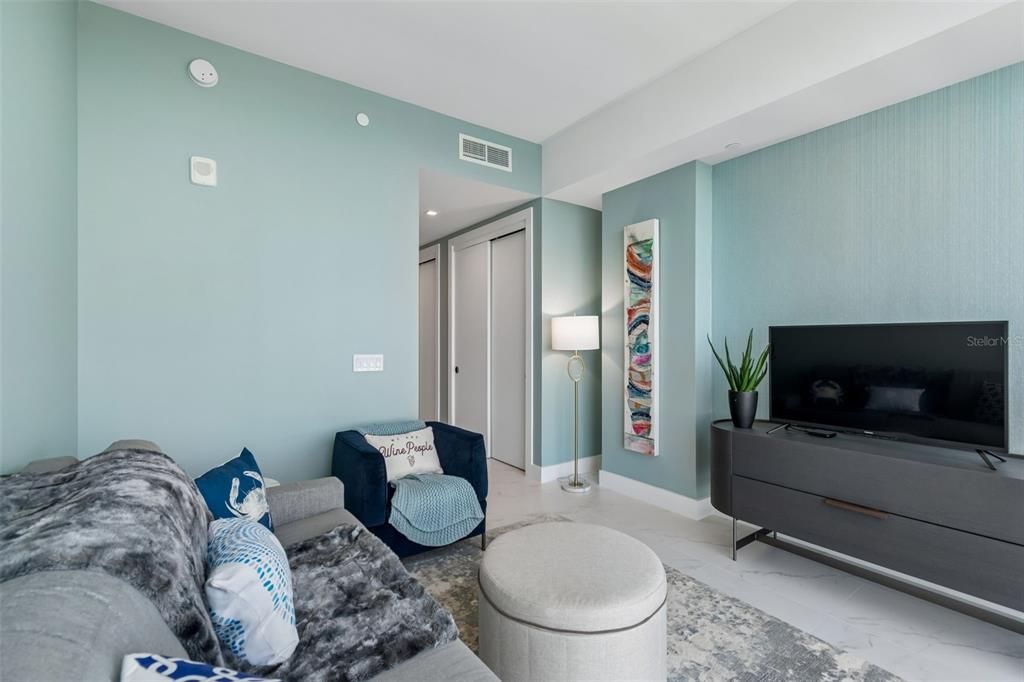 For Sale: $2,200,000 (4 beds, 3 baths, 3036 Square Feet)