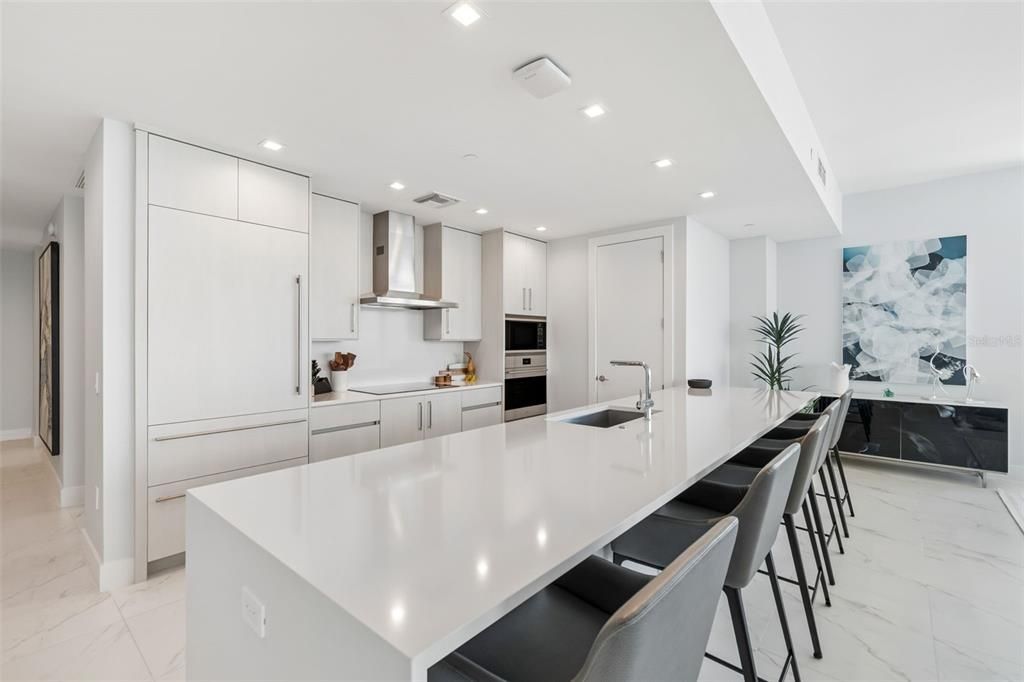 For Sale: $2,200,000 (4 beds, 3 baths, 3036 Square Feet)