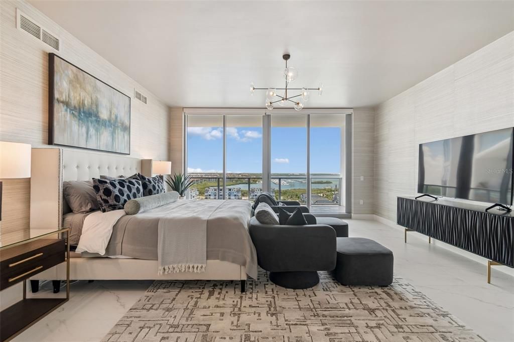 For Sale: $2,200,000 (4 beds, 3 baths, 3036 Square Feet)