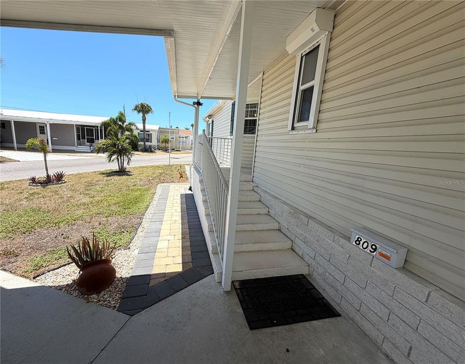 Activo con contrato: $360,000 (2 camas, 2 baños, 1526 Pies cuadrados)