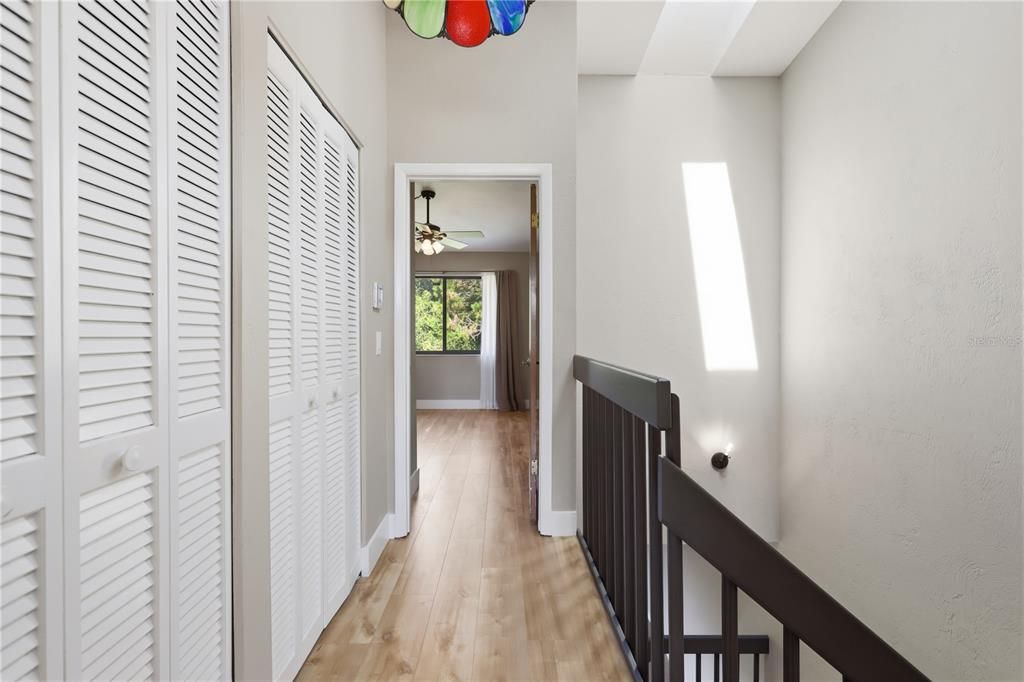For Sale: $205,000 (2 beds, 2 baths, 1316 Square Feet)