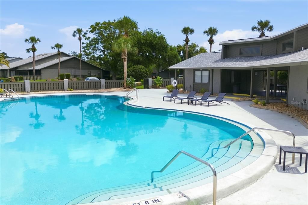 For Sale: $205,000 (2 beds, 2 baths, 1316 Square Feet)