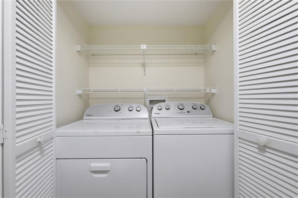 For Sale: $205,000 (2 beds, 2 baths, 1316 Square Feet)